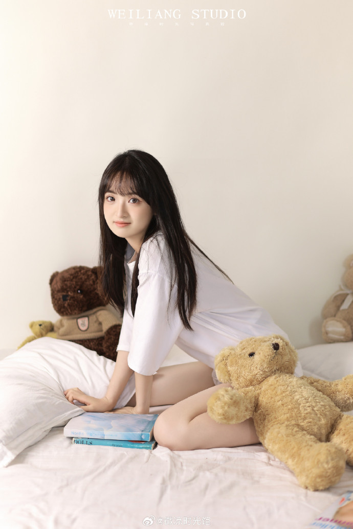 隐秘的角落 封面